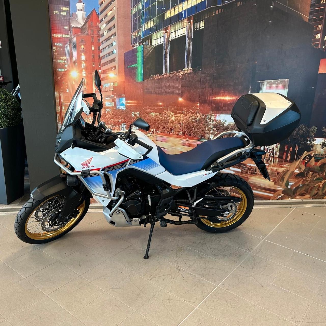 Honda Transalp Travel Edition