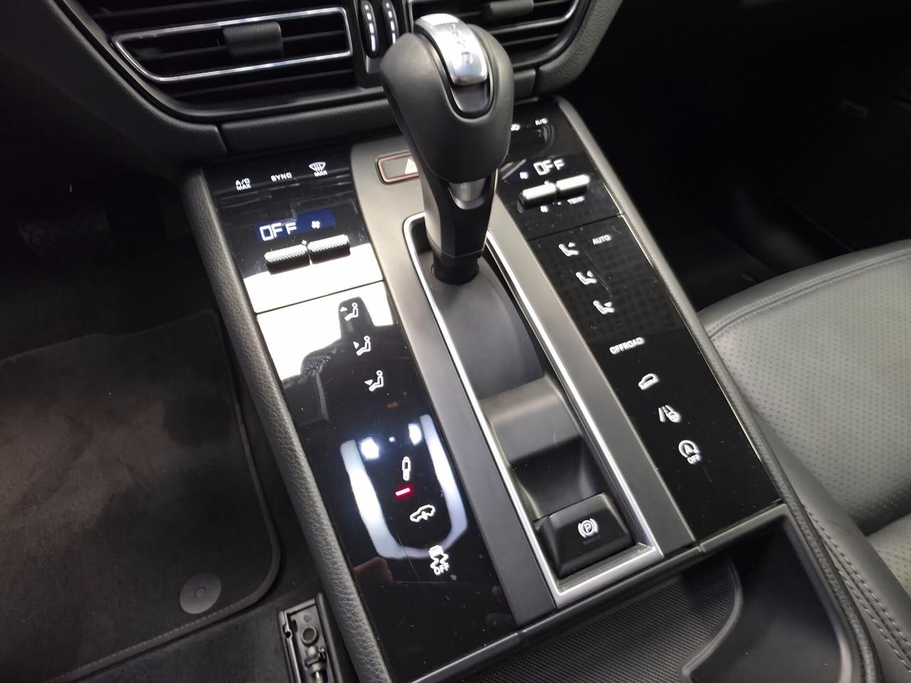 Porsche Macan 2.0 265cv pdk