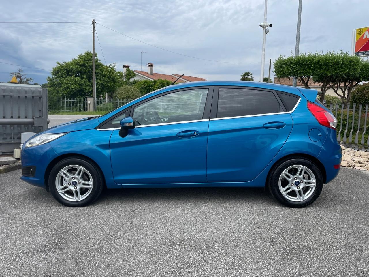 Ford Fiesta 1.0 80CV 5 porte Titanium