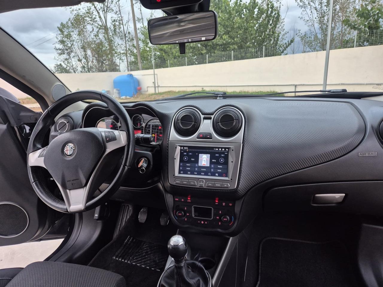 Alfa Romeo MiTo 1.4 105 CV M.air S&S Distinctive Sport Pack