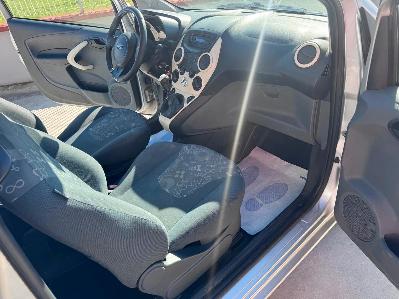 Ford Ka Ka+ 1.3 TDCi 75CV Titanium cDPF