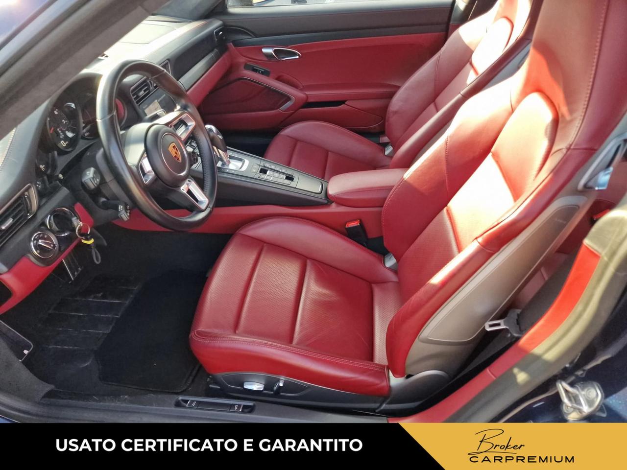 Porsche 911 3.0 Carrera 4 GTS auto