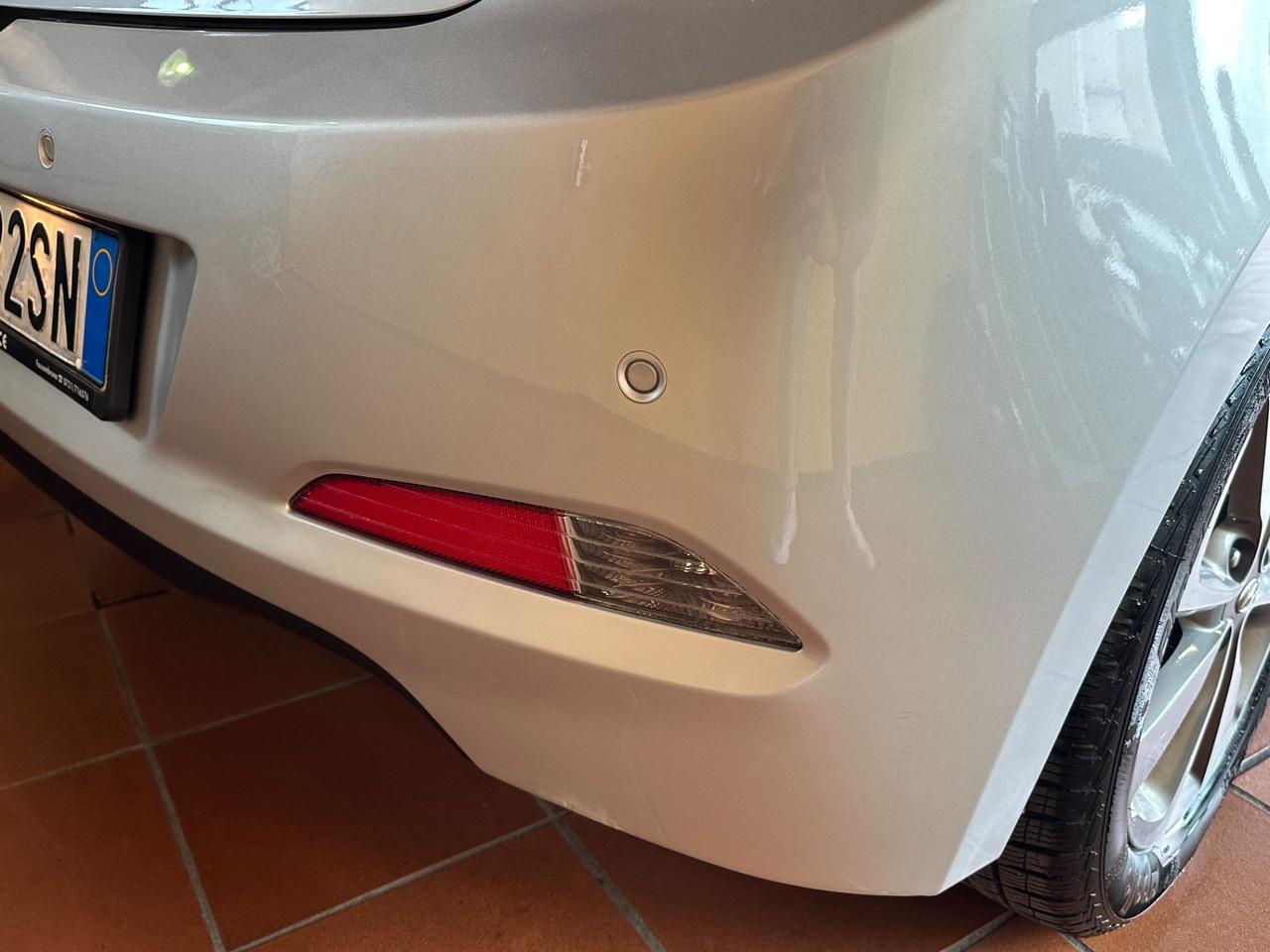 Hyundai i20 1.2 84 CV 5 porte Style GPL