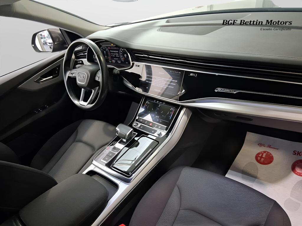 Audi Q8 50 3.0 tdi mhev quattro tiptronic