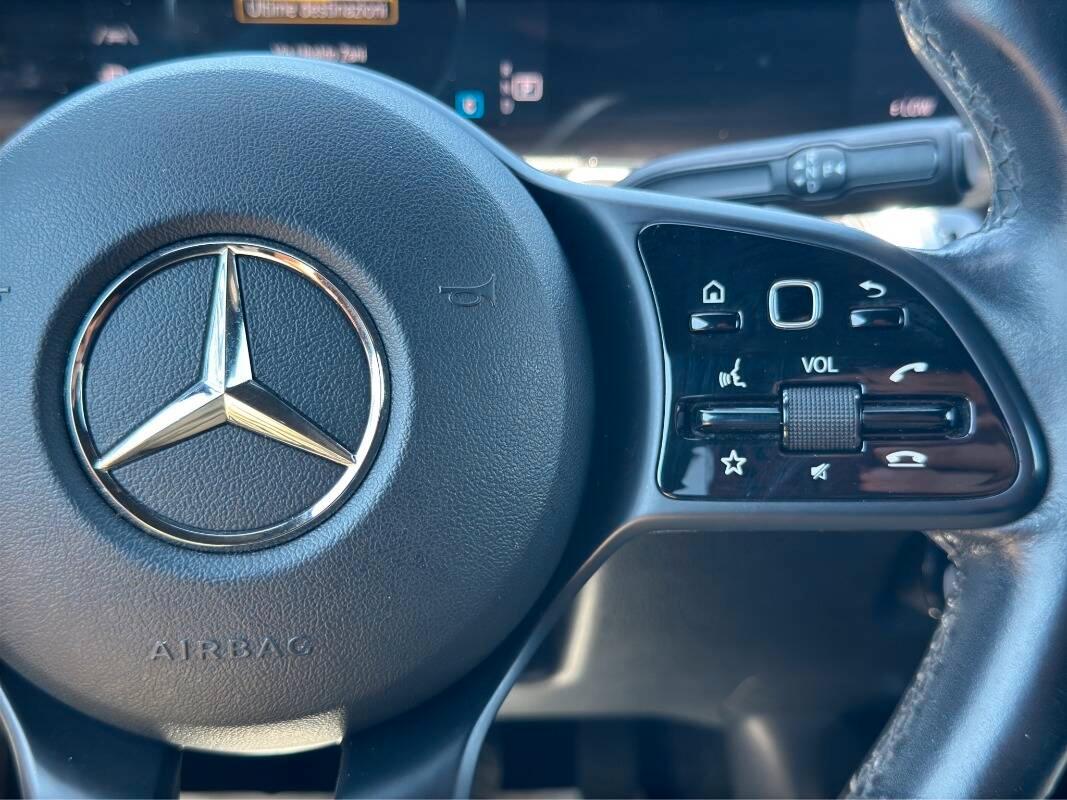 Mercedes GLB 200 d 7 POSTI Sport 4matic AUTOMATICA E TELECAMERA