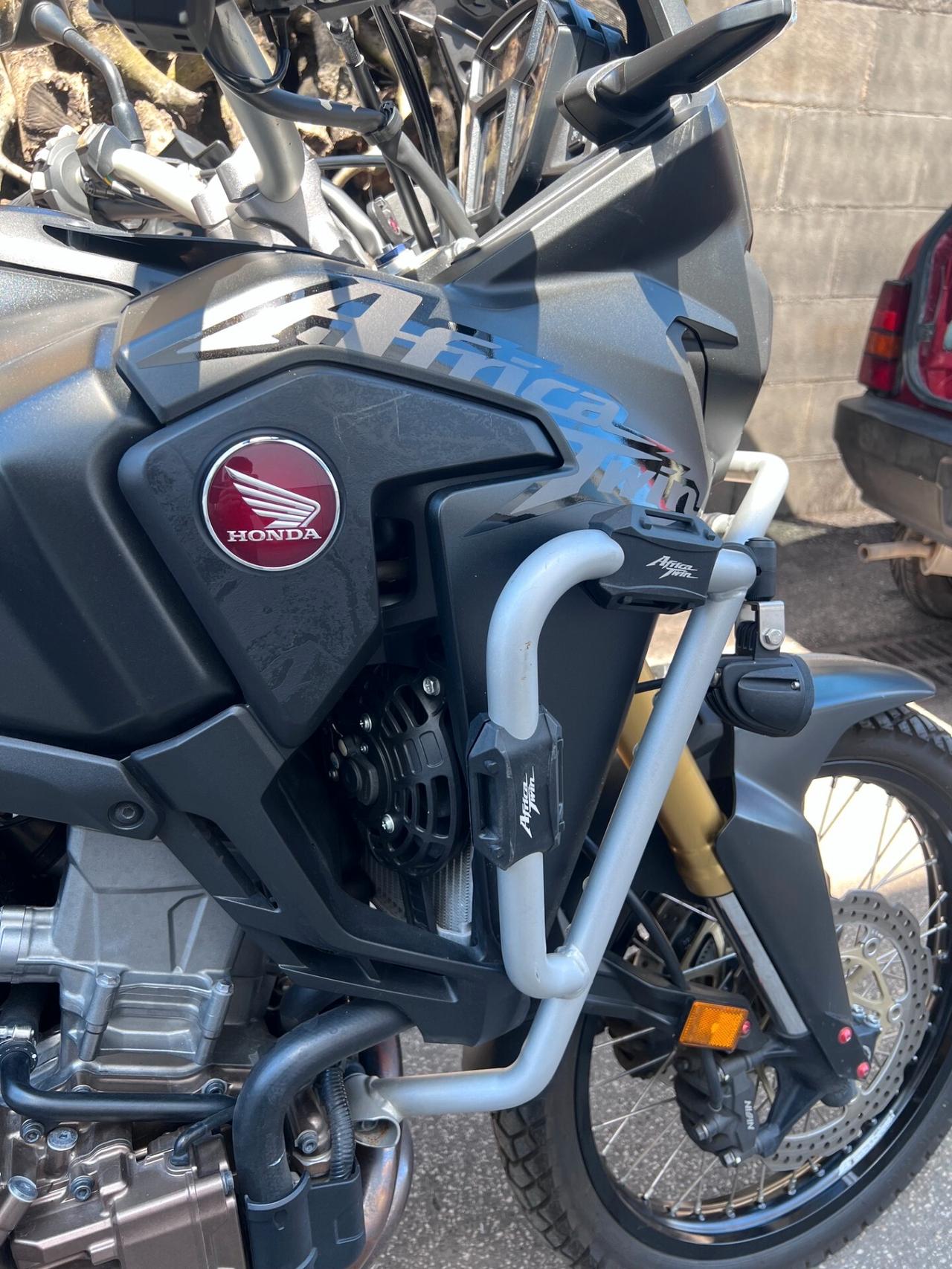 Honda CRF 1000 D AFRICA TWIN dtc