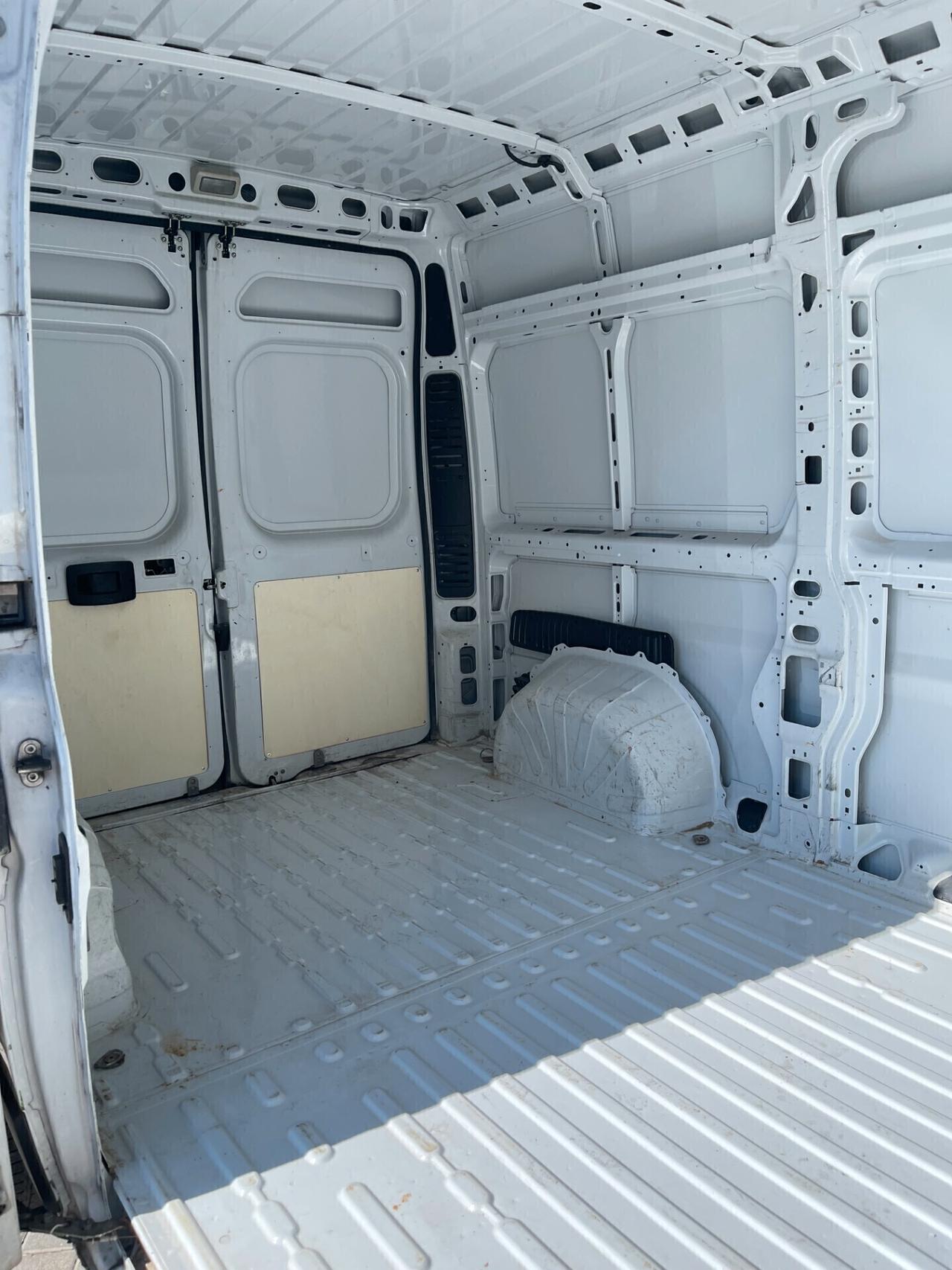 Fiat Ducato 33 2.3 multijet 150cv KM0