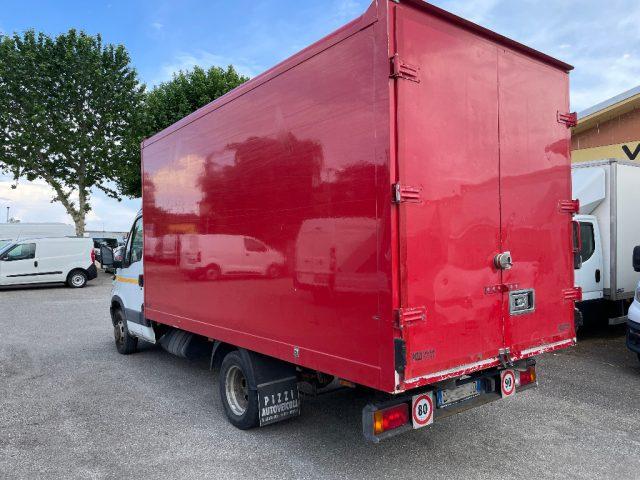 IVECO DALY 50C14 (PATENTE C)