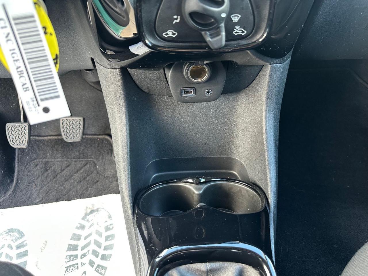Citroen C1 VTi 72 5 porte Shine