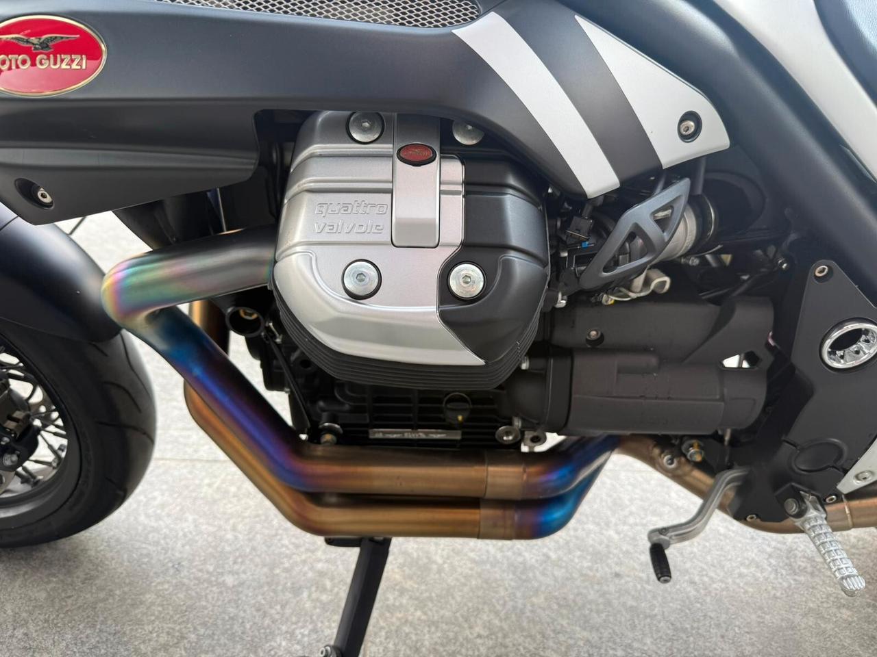 Moto Guzzi Griso 1200