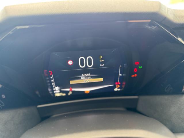 DS AUTOMOBILES DS 4 BlueHDi 130cv Performance Line (Aut/LED/APP/Retro)
