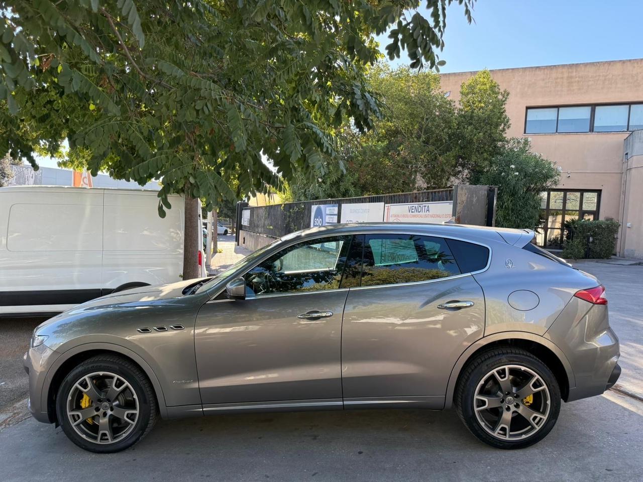 Maserati Levante Q4 KM. 74.000! V6 D Gransport