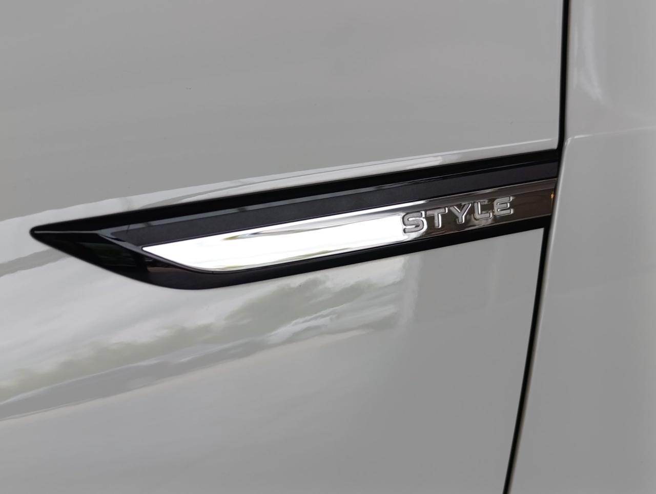 Volkswagen Golf 1.5 tsi evo Style 130cv