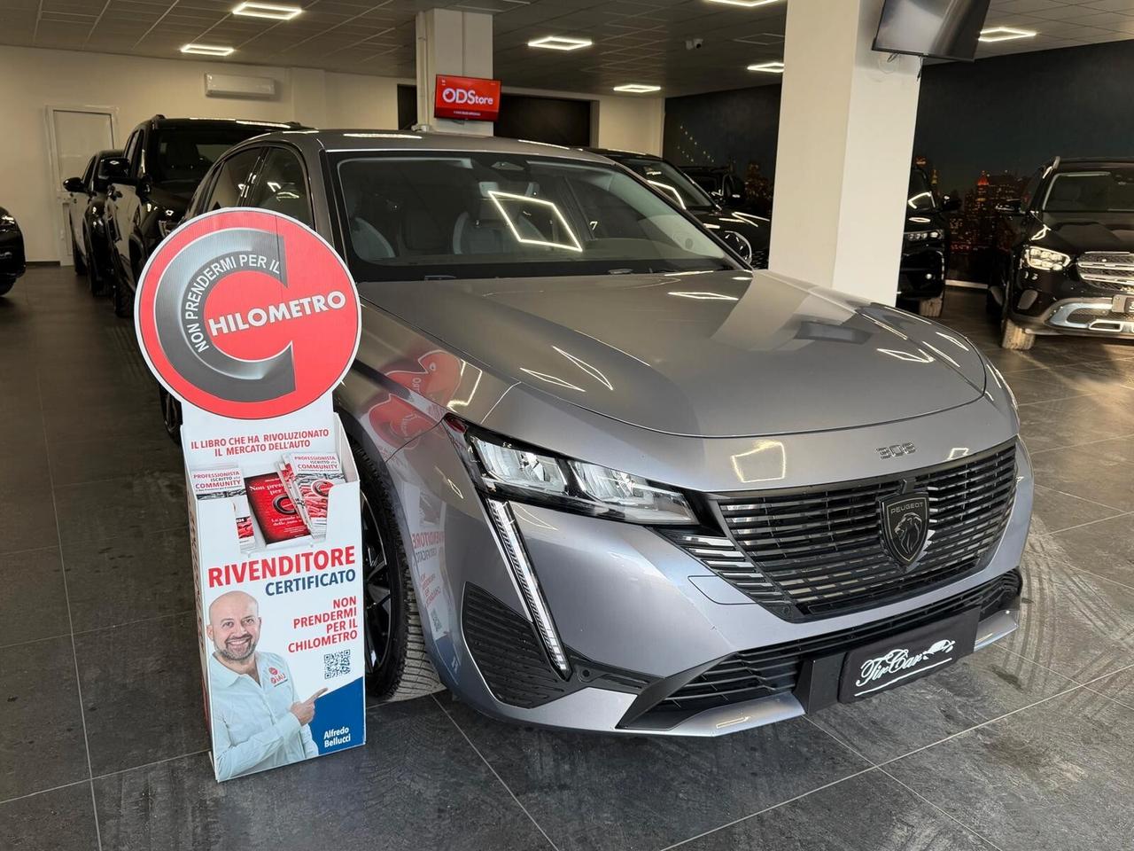 PEUGEOT 308 BERLINA ALLURE 1.5 PELLE NAVI OK NEOPATENTATI ANNO 2022