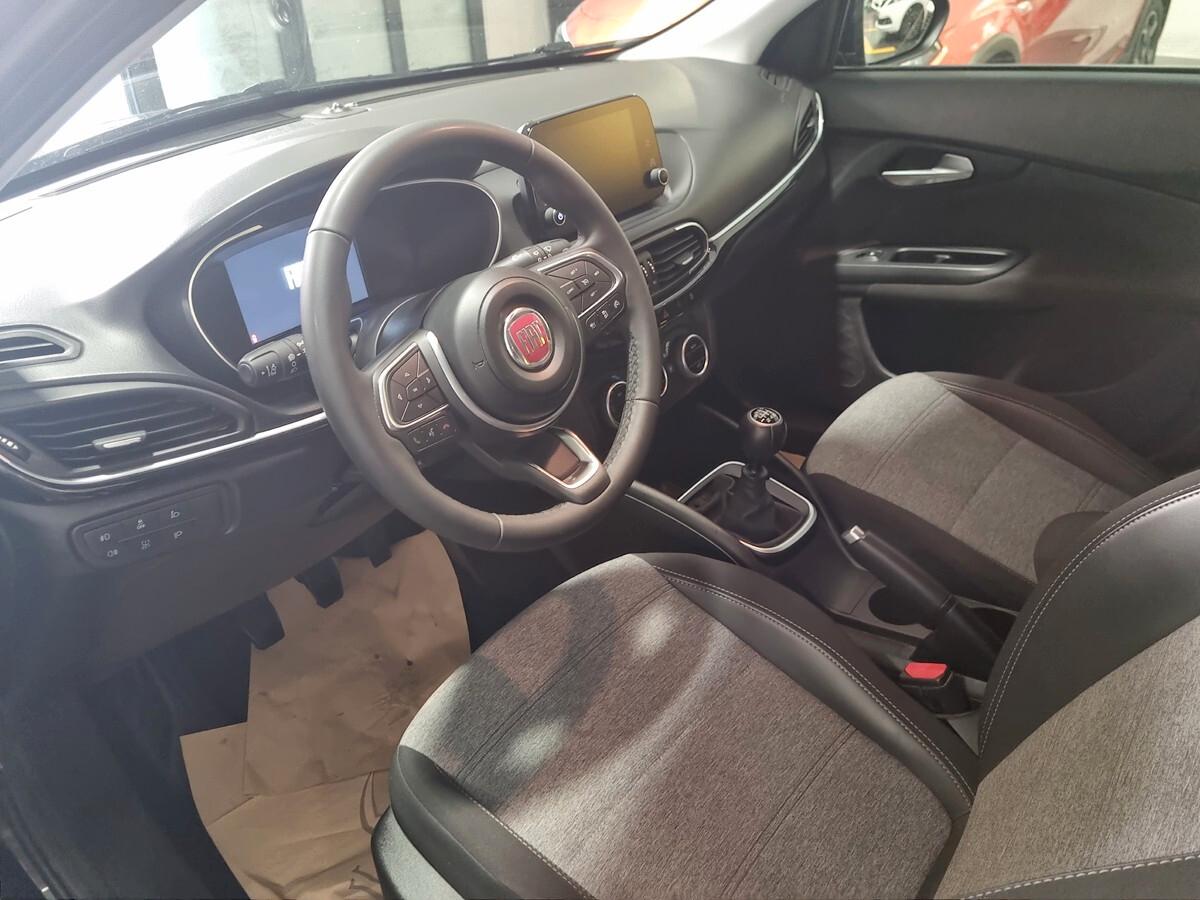 Fiat Tipo City Cross 1.6 Mjt 130cv AZIENDALE