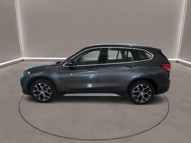 BMW X1 (F48) - xDrive18d xLine Plus