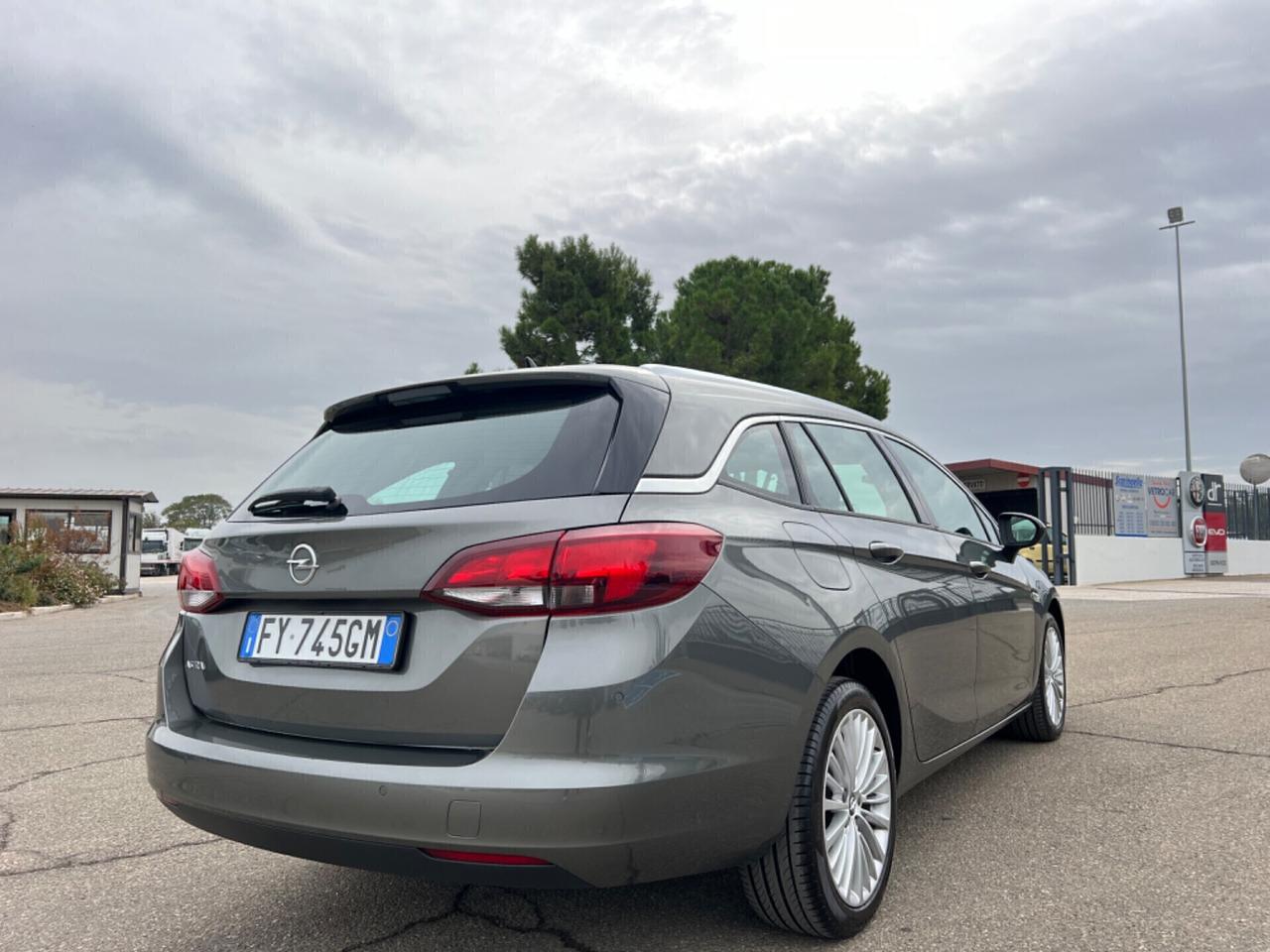 Opel Astra 1.6 CDTi 110CV S&S ST Innovation - 2019