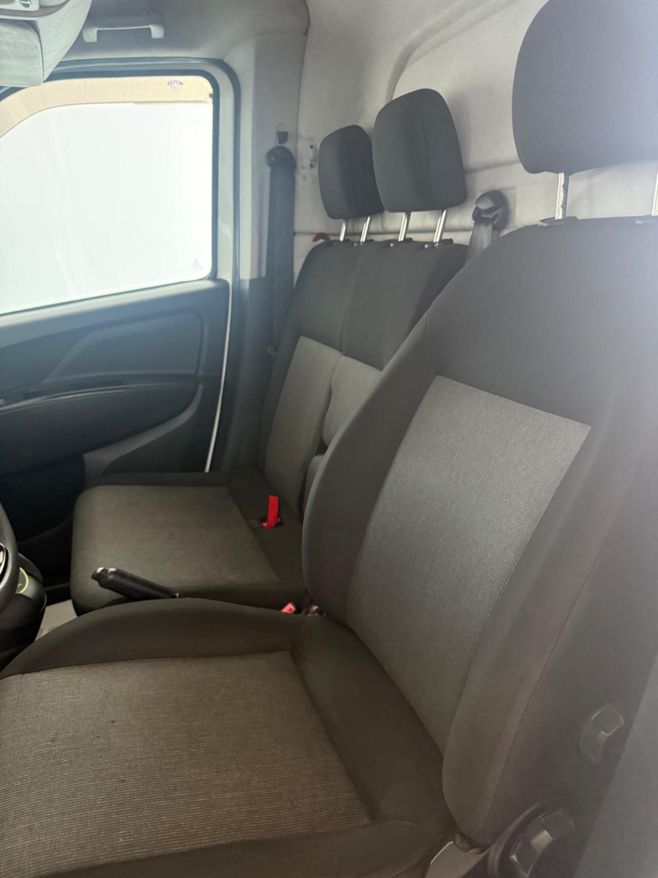 Fiat Doblo Doblò 1.6 MJT 105CV PC-TN Cargo Lamierato SX 3 Posti