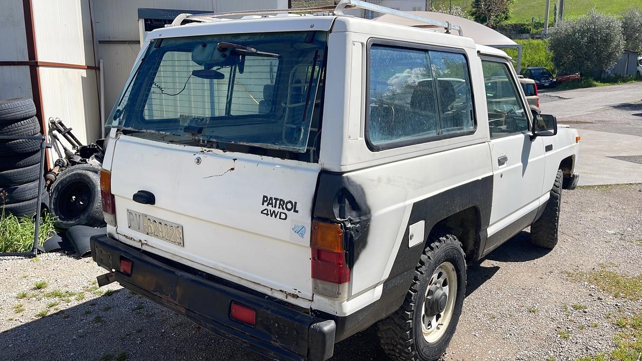 Nissan Spagna Patrol K 2.8 diesel Hard-top autocarro