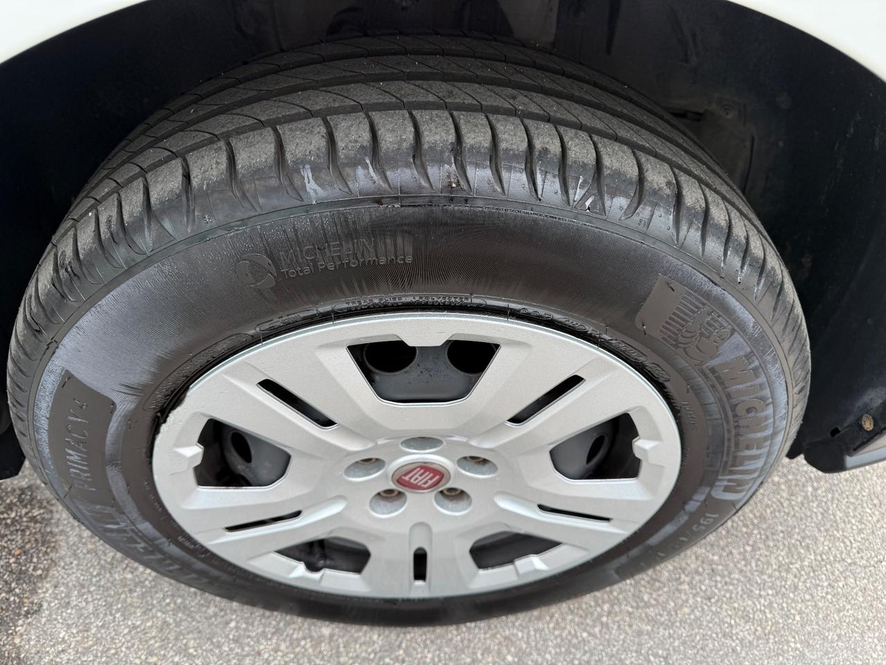 Fiat Doblo Combi N1 Autocarro 5 POSTI