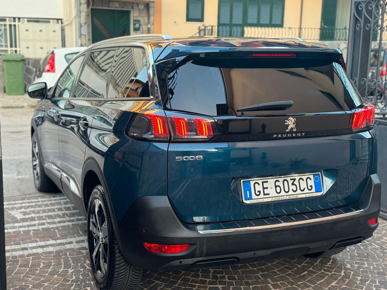 Peugeot 5008 BlueHDi 130 S&S EAT8 Allure 7 POSTI