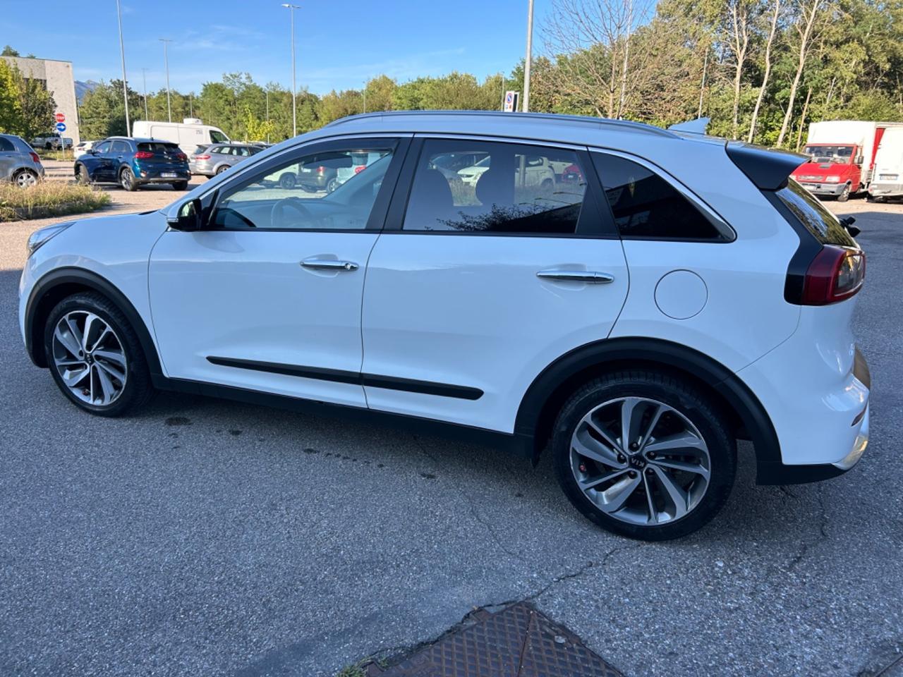 Kia Niro 1.6 GDi DCT HEV Urban