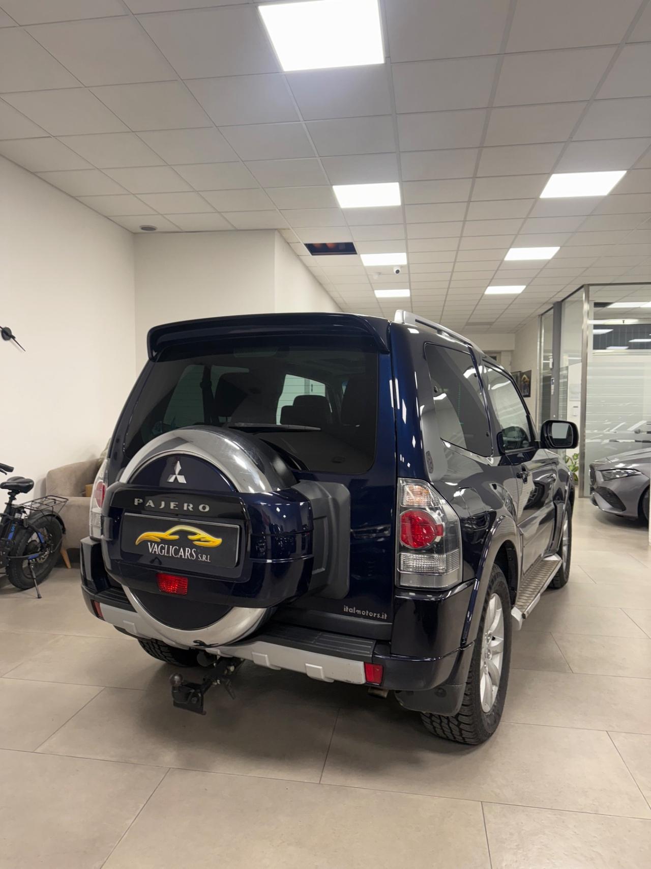 Mitsubishi Pajero 3.2 DI-D 16V aut. 5p. Instyle DPF