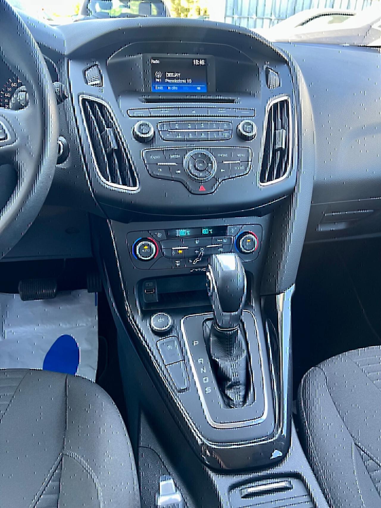 Ford Focus 1.5 TDCi 120 CV Start&Stop Powershift Business