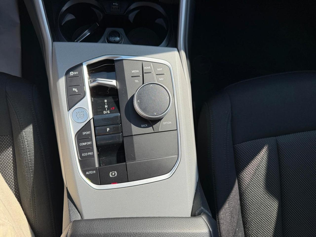 Bmw 318 D NEW MODEL FULL AFFARE