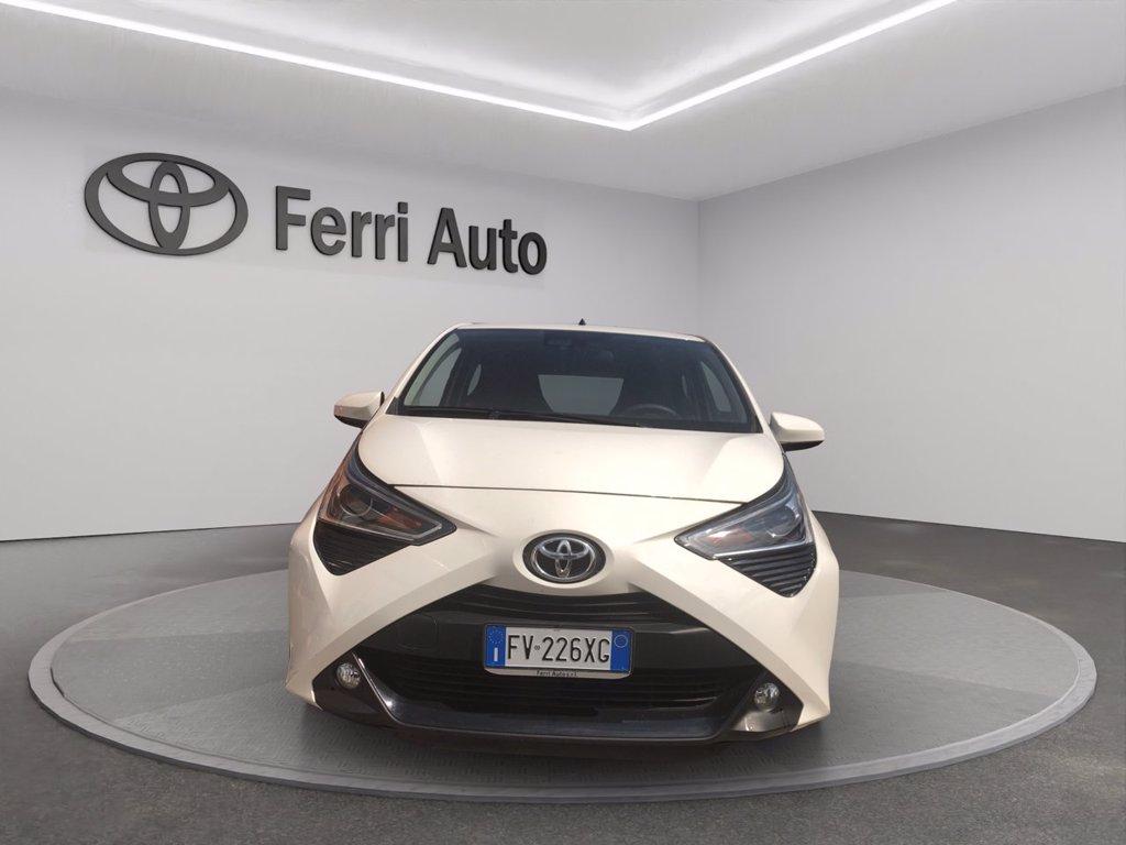 TOYOTA Aygo 5p 1.0 x-play 72cv del 2019