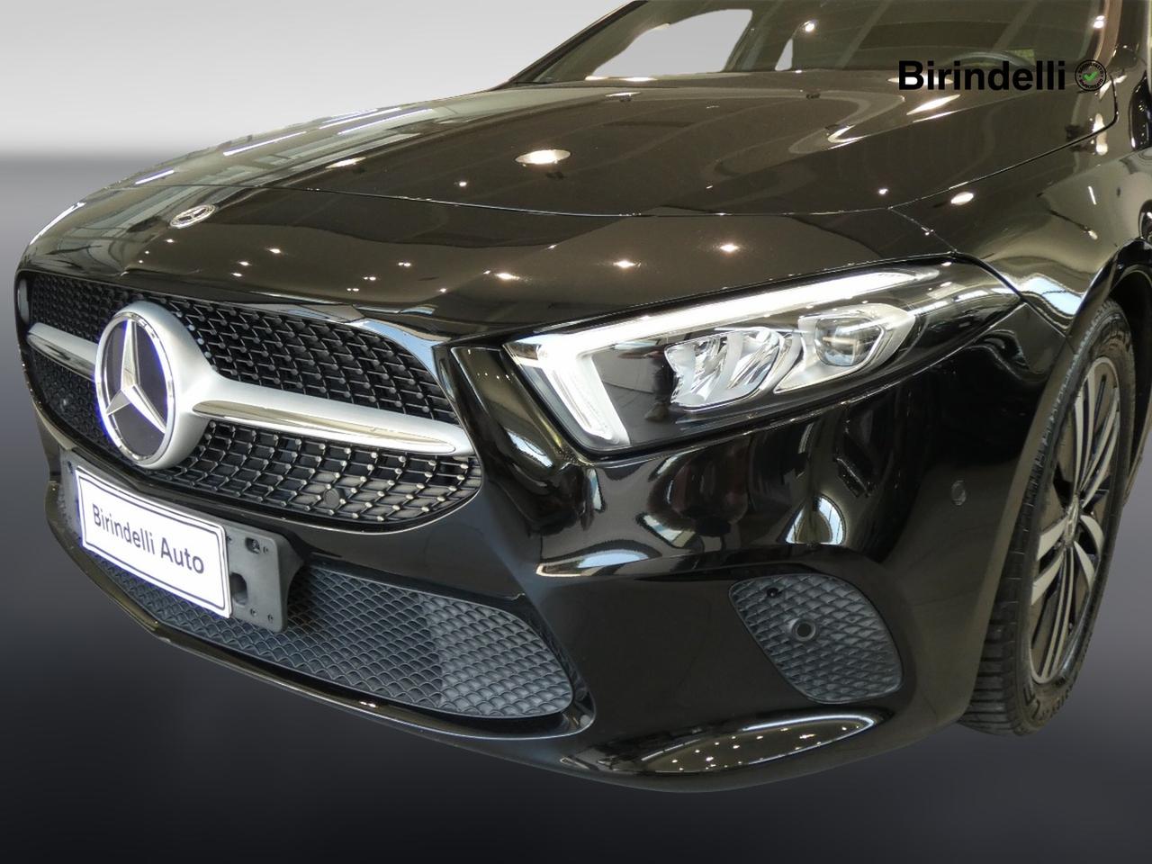Mercedes-Benz Classe A (W177) - A 180 d Automatic Business