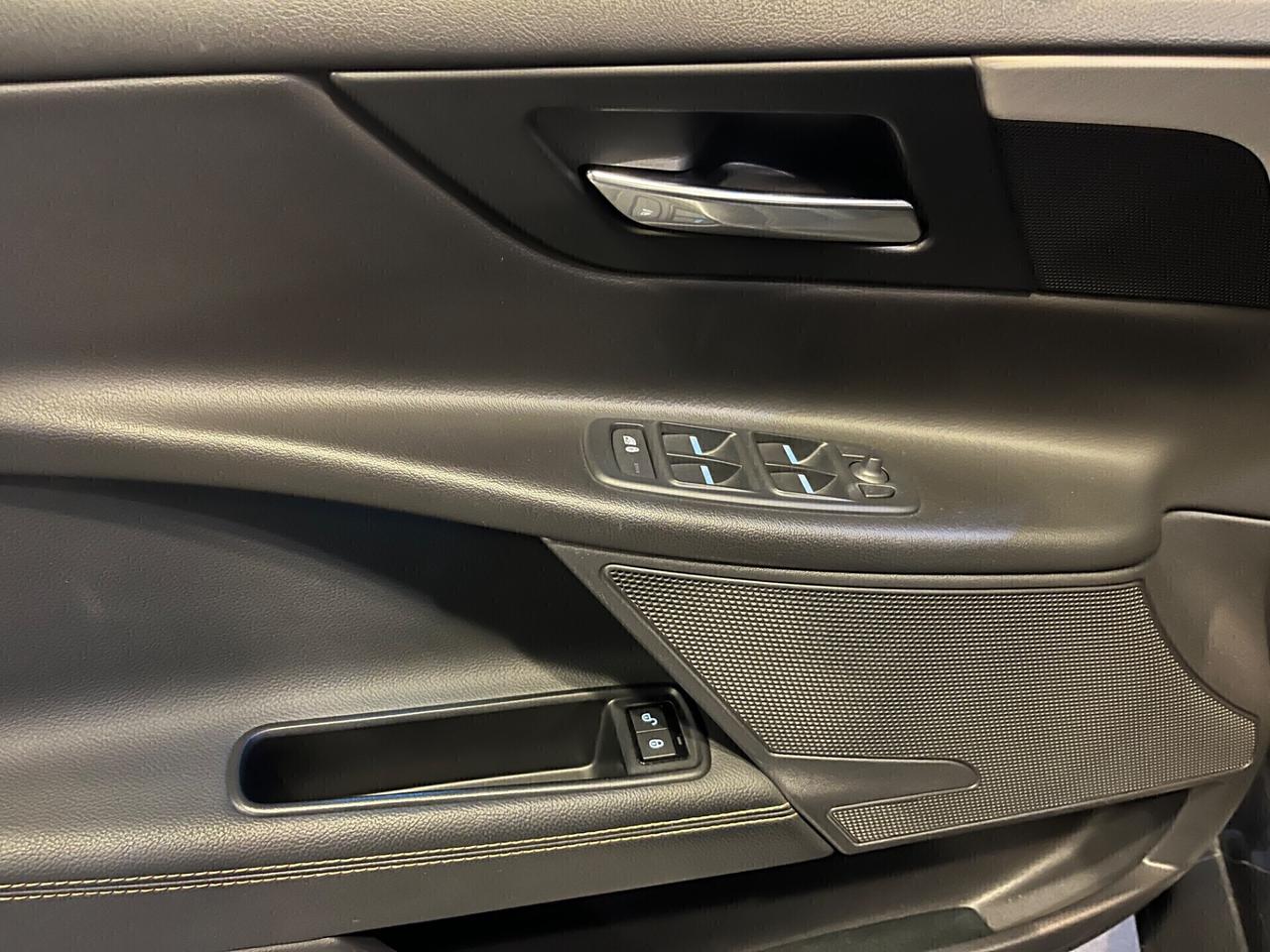 Jaguar XE 2.0d Prestige 180cv auto 88.000 KM!!!