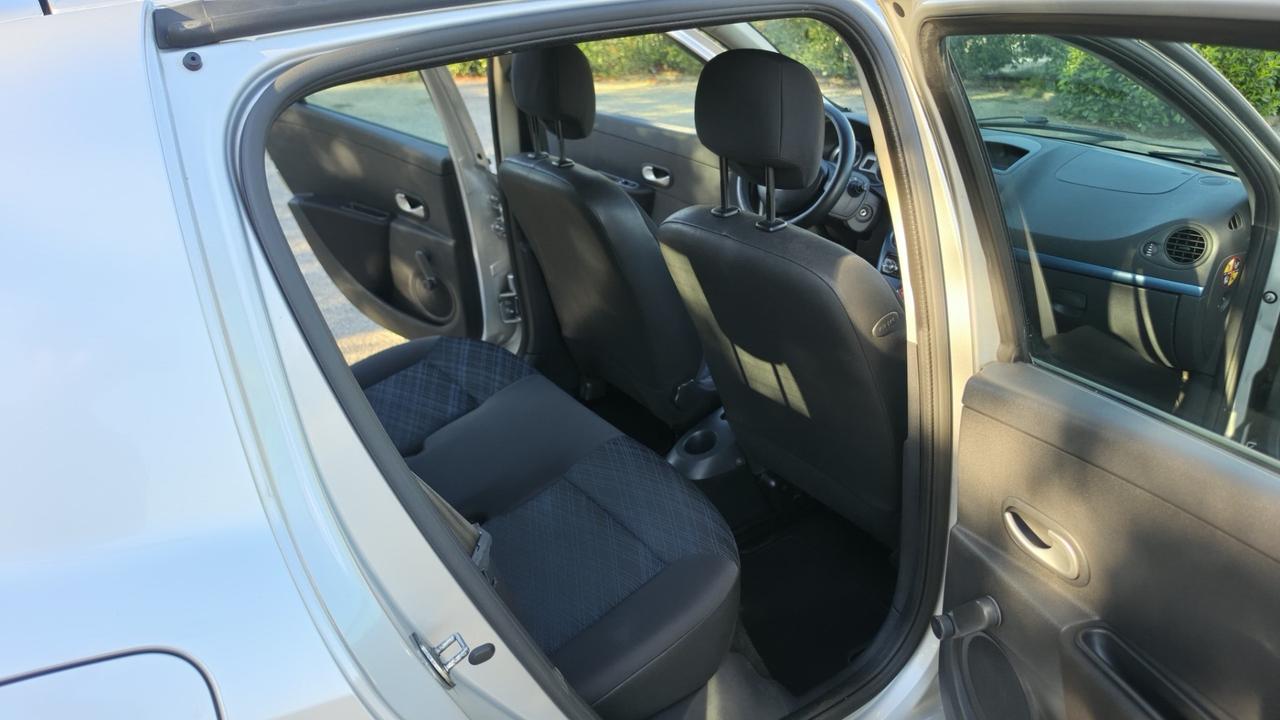 Renault Clio Storia 1.2 5 porte Dynamique
