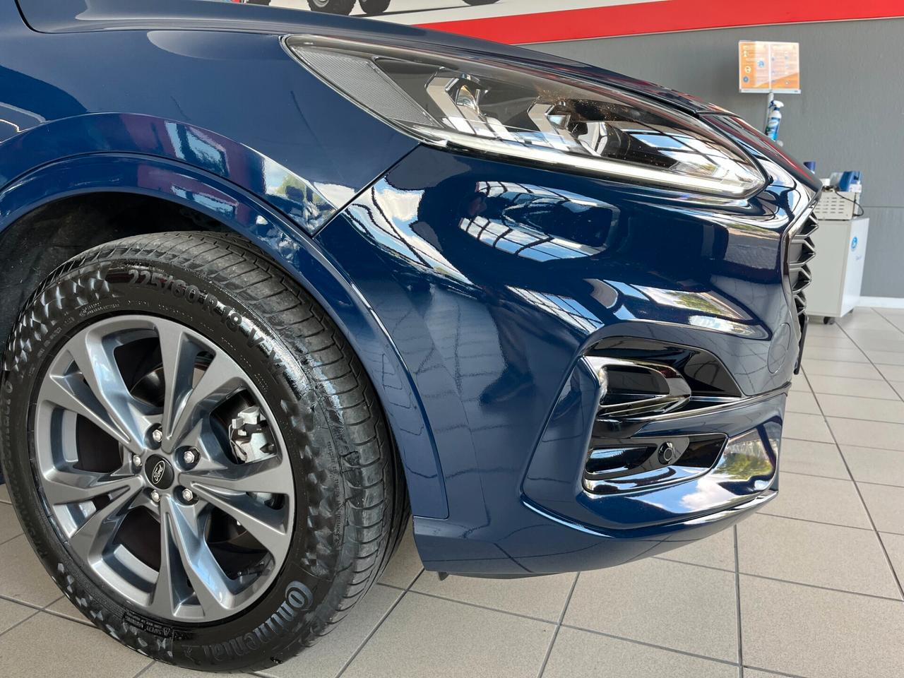 Ford Kuga 2.5 Full Hybrid 190 CV CVT 2WD ST-Line