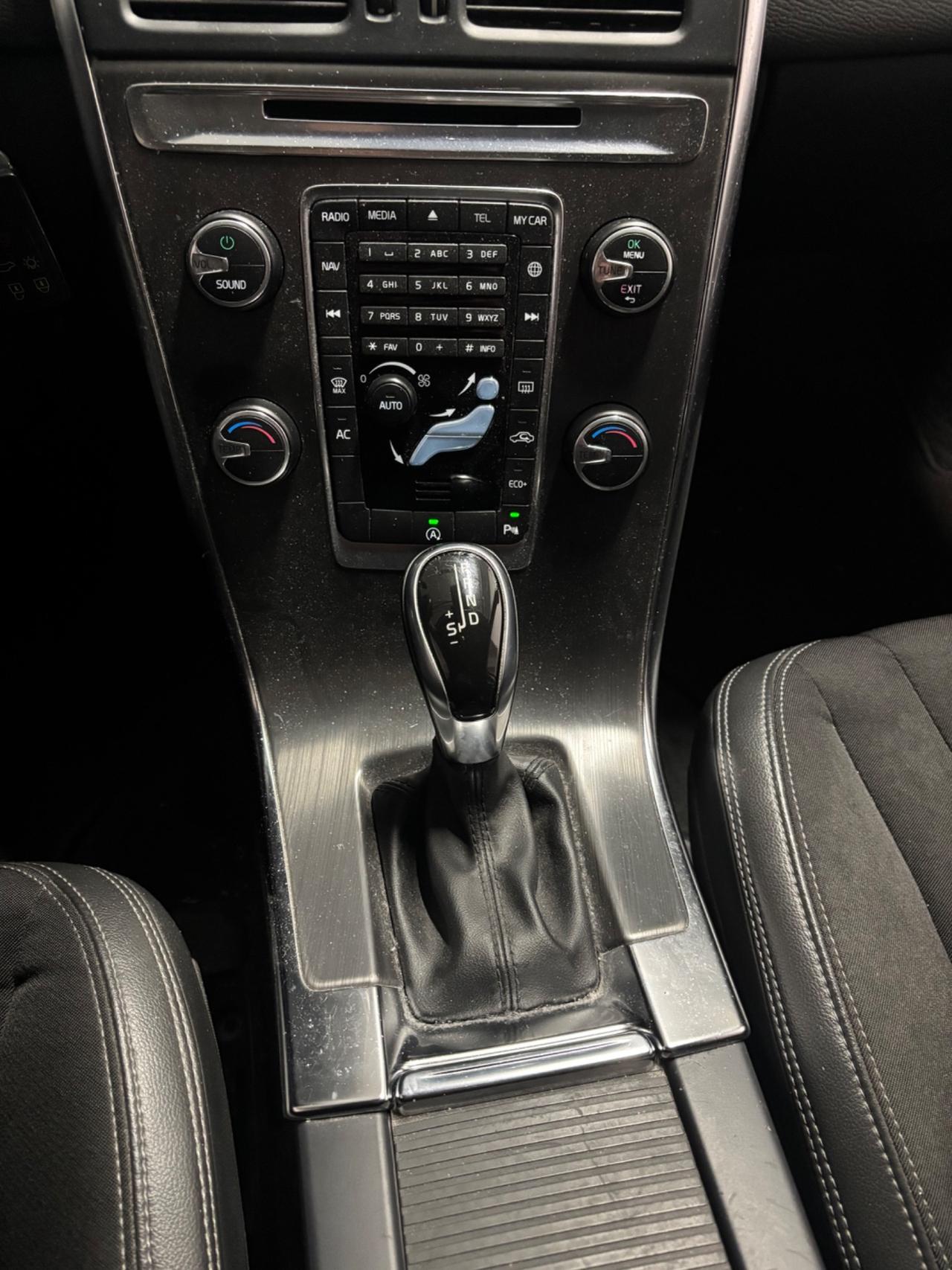 Volvo XC 60 D3 Geartronic Summum AUTOMATICA