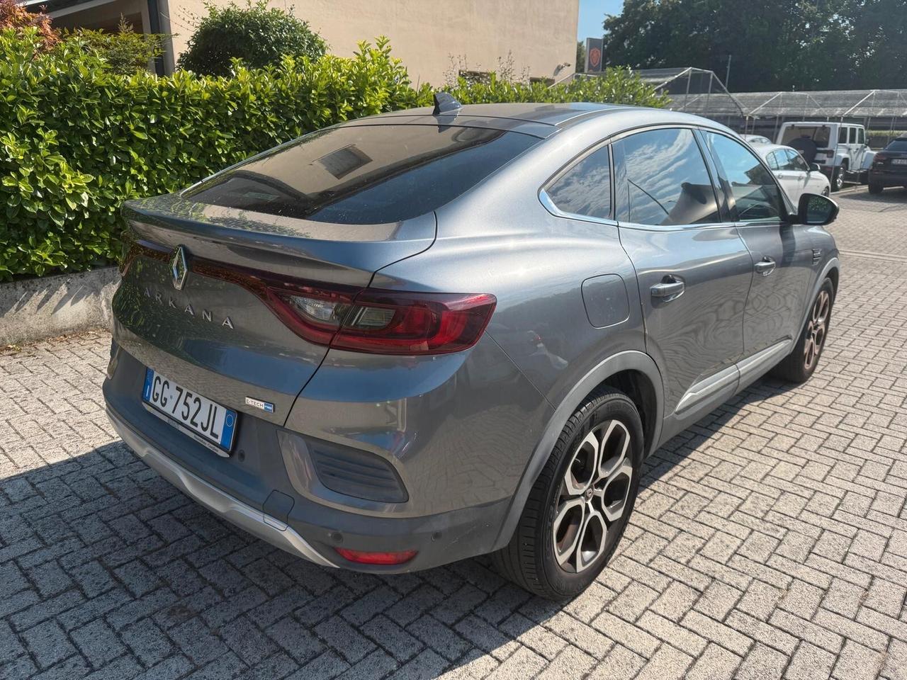 Renault Arkana Hybrid E-Tech R.S. Line