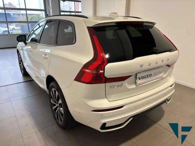 VOLVO XC60 B4 automatico Plus Dark