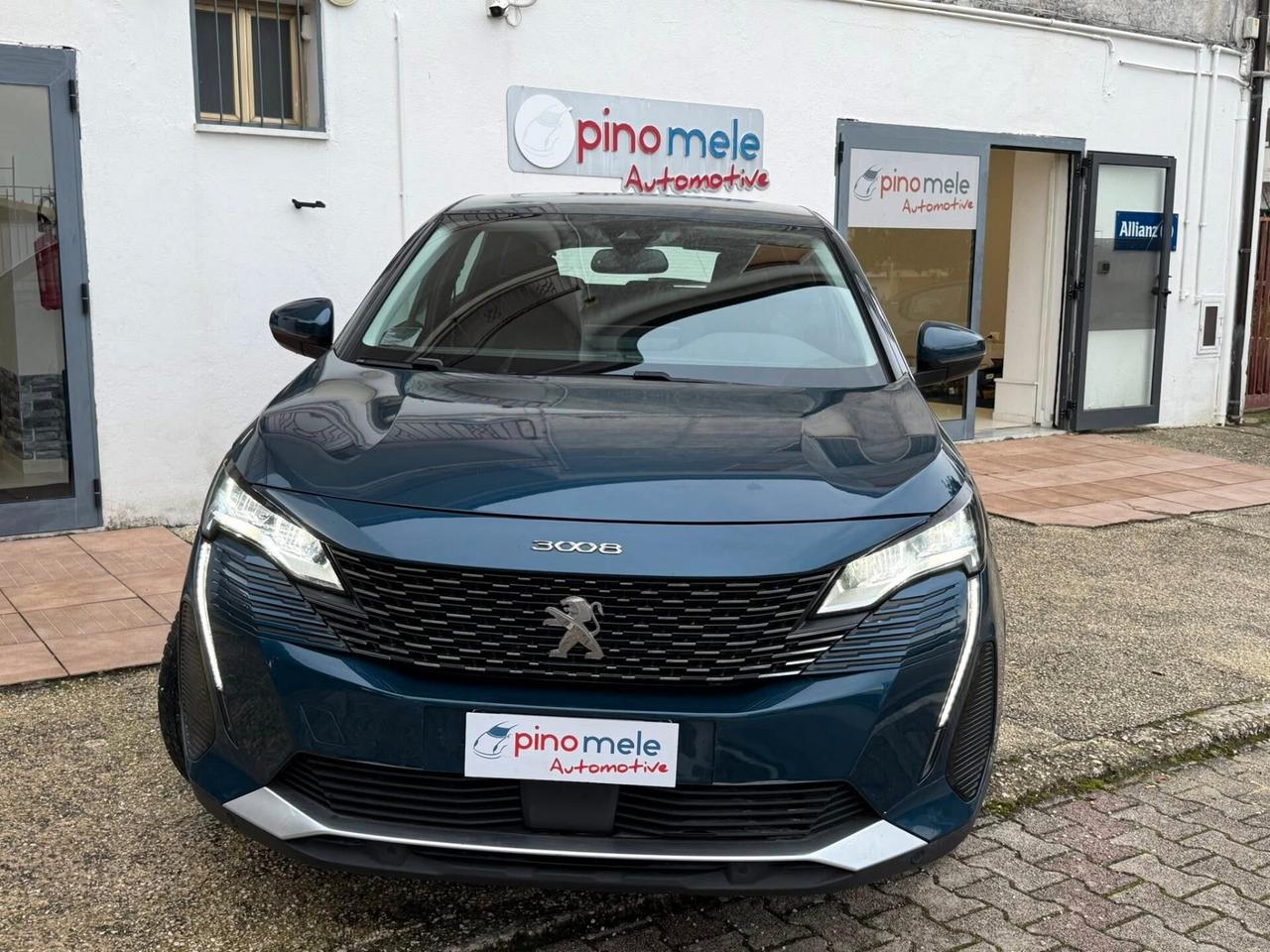 Peugeot 3008 BlueHDi 130 S&S EAT8 Active Pack