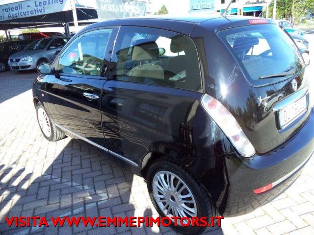 LANCIA Ypsilon 1.2 Argento