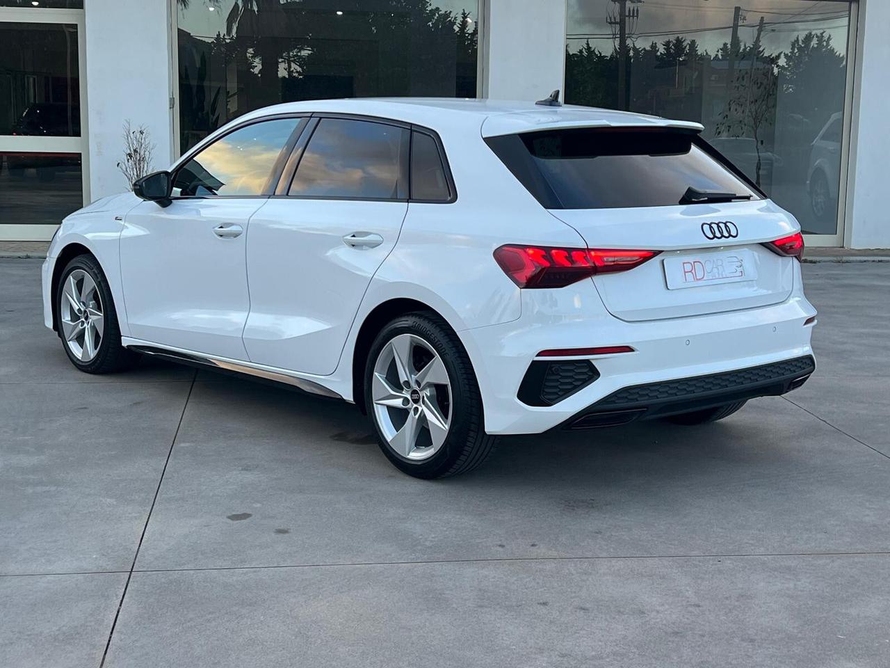 Audi A3 SPB 30 TDI S line edition