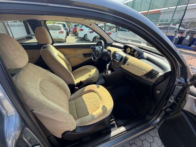 LANCIA Ypsilon Ypsilon II 1.4 16v Argento gpl automatica