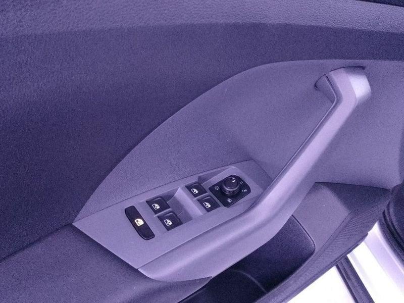 Volkswagen T-Cross 1.0 tsi Advanced 115cv