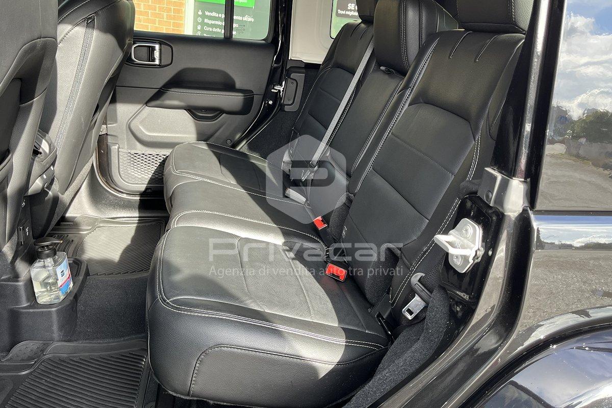 JEEP Wrangler Unlimited 2.2 Mjt II Sahara