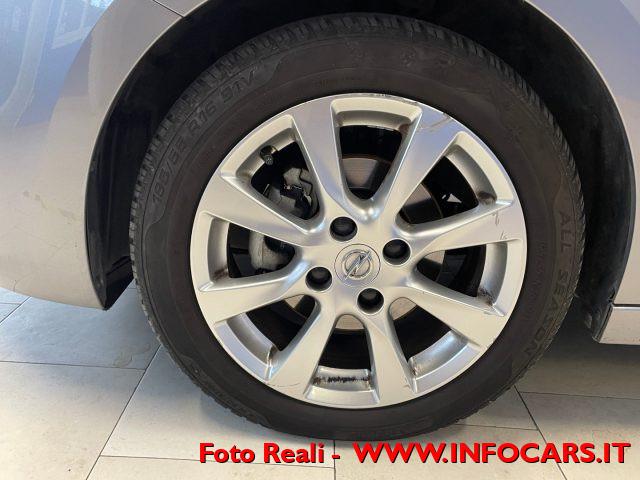 OPEL Corsa 1.2 Edition NEOPATENTATI prezzo reale !!!!!