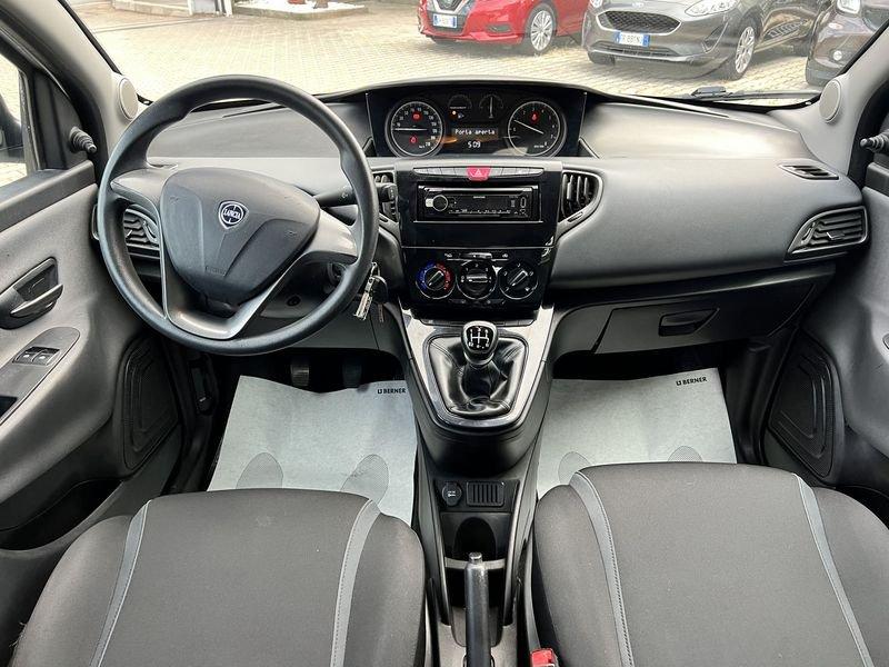 Lancia Ypsilon Ypsilon 1.2 69 CV 5 porte Elefantino