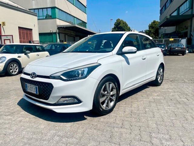 Hyundai i20 1.2 84 CV 5 porte Comfort Uniprop. garanzia 12M E6