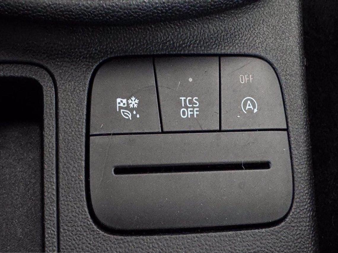 FORD Fiesta 5p 1 1 connect ses 75cv