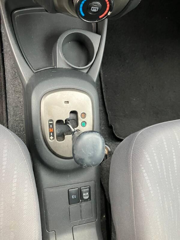 Toyota Yaris 1.4 d-4d Sol 5p m-mt