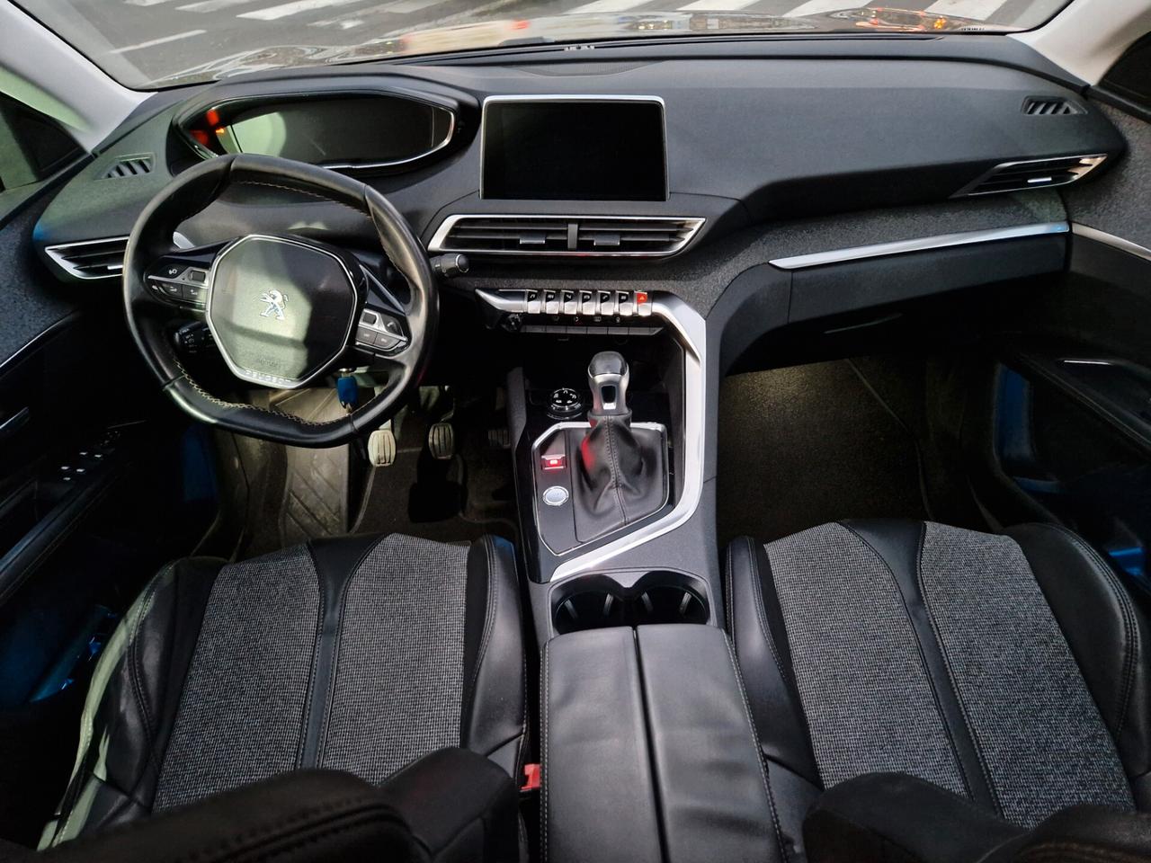 Peugeot 3008 BlueHDi 120 S&S Allure