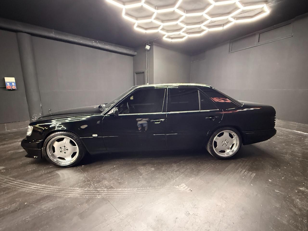 Mercedes-benz E 200 ALLESTIMENTO AMG
